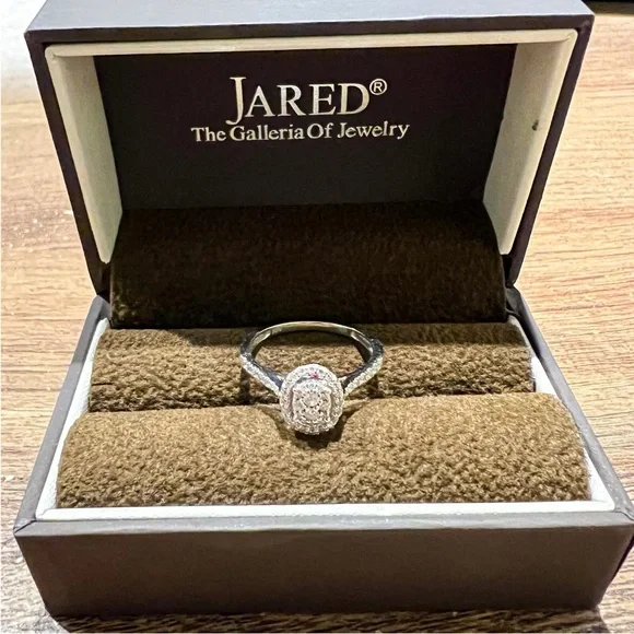 Jared 3 carat diamond ring deals